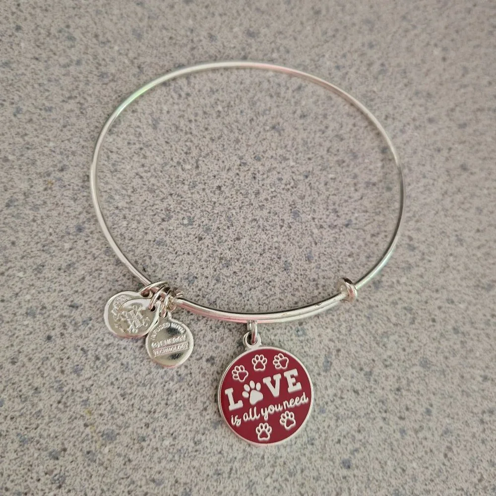 NWOT Alex and Ani All You Need Is Love Dog Paw Silver Charm Bracelet Bangle 161